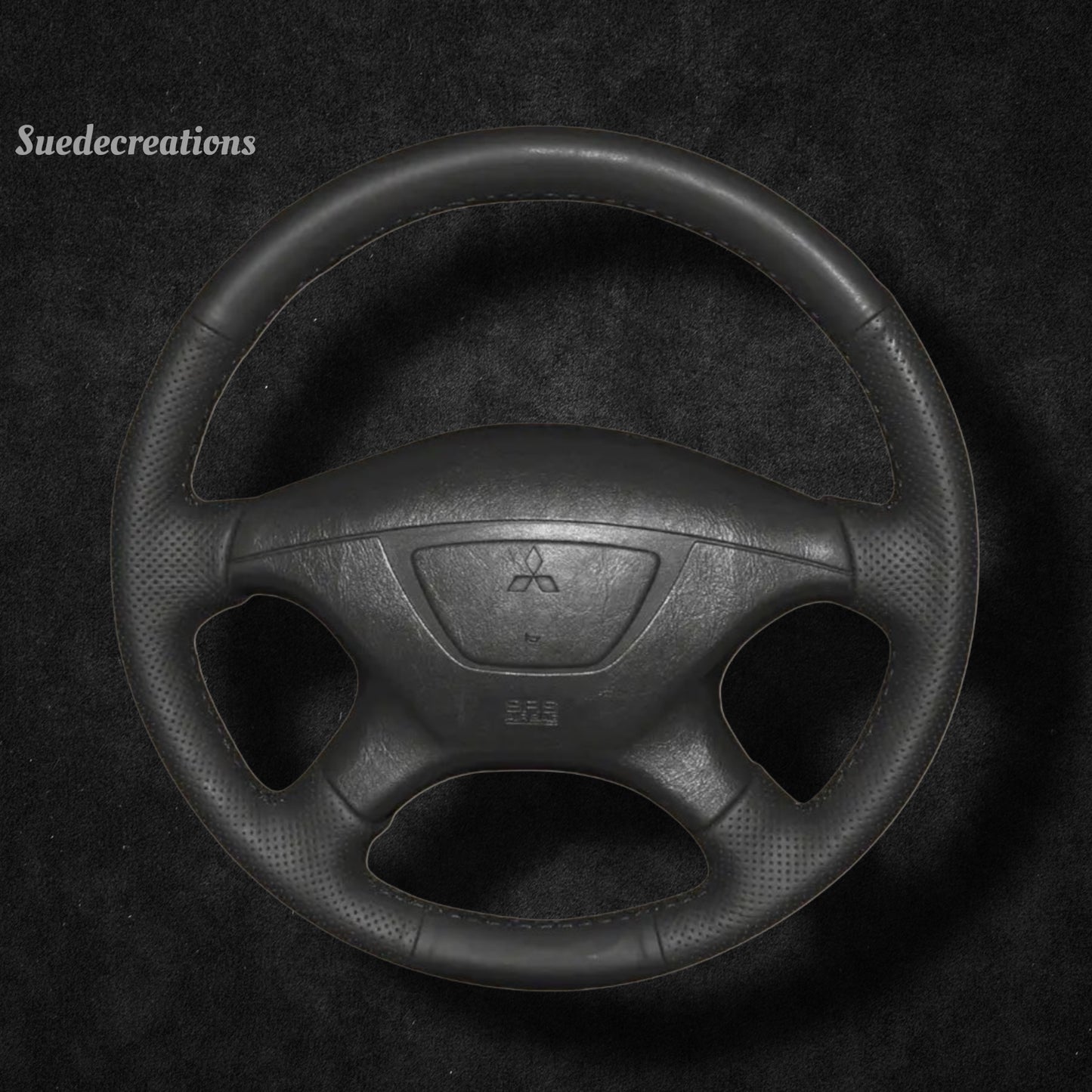 Steering Wheel Cover Kits for Mitsubishi Galant Mirage Montero Sport Pajero Space Star Wagon Carisma Challenger Shogun Sport Chariot 1997-2007